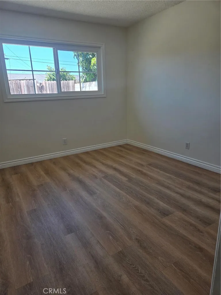 2530 S Rene Santa Ana, CA 92704