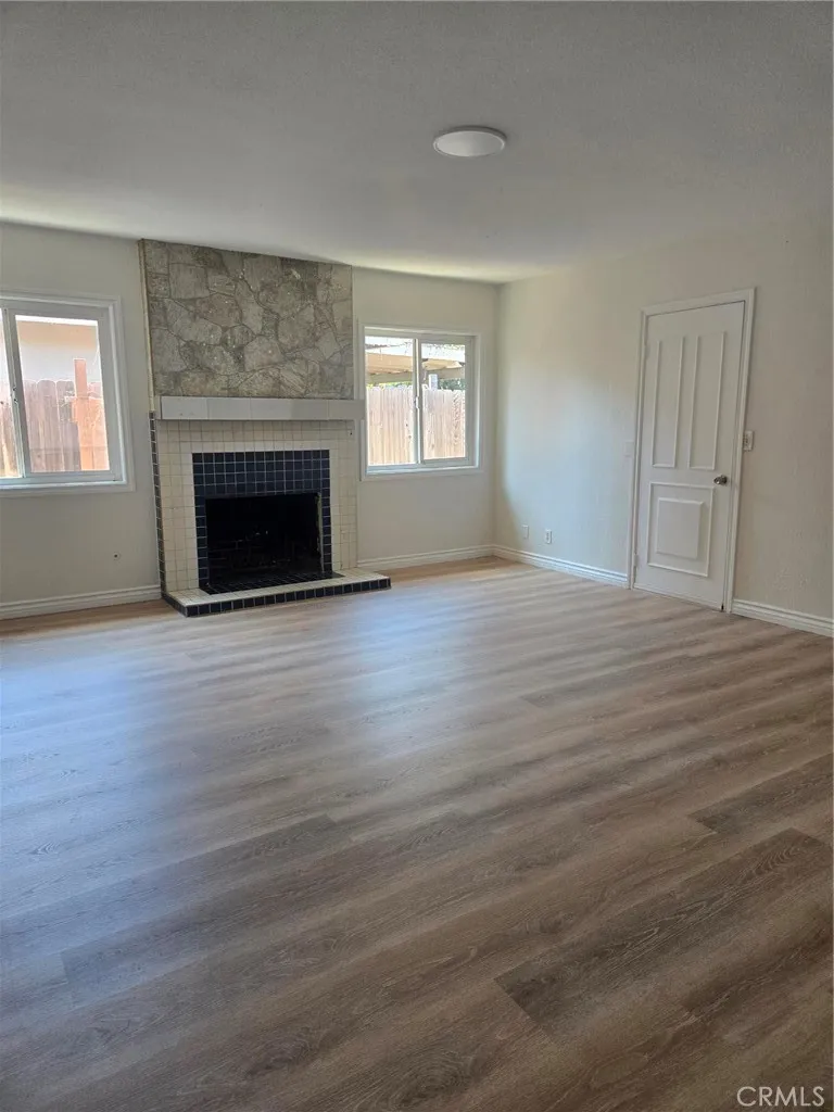 2530 S Rene Santa Ana, CA 92704
