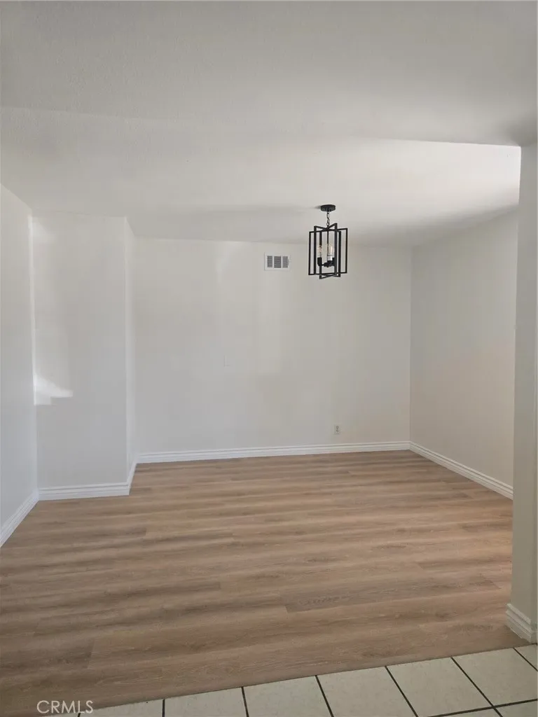 2530 S Rene Santa Ana, CA 92704