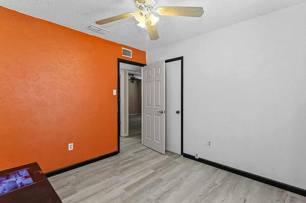 223 Countryside Drive Arlington, TX 76014