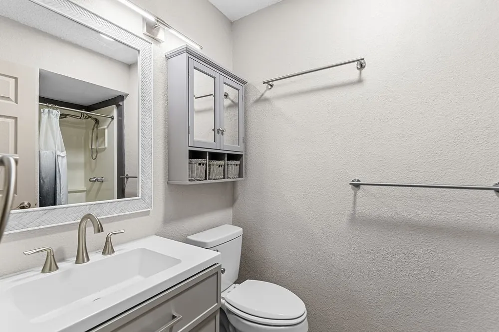 223 Countryside Drive Arlington, TX 76014