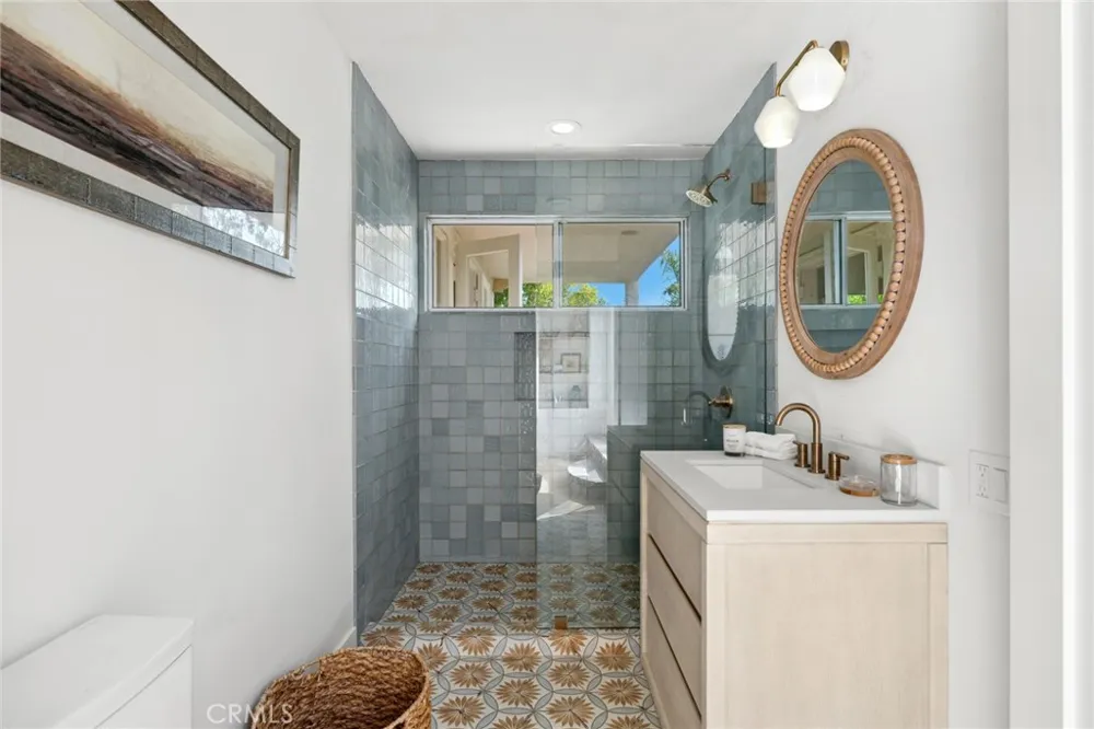 31402 Ocean View Laguna Beach, CA 92651