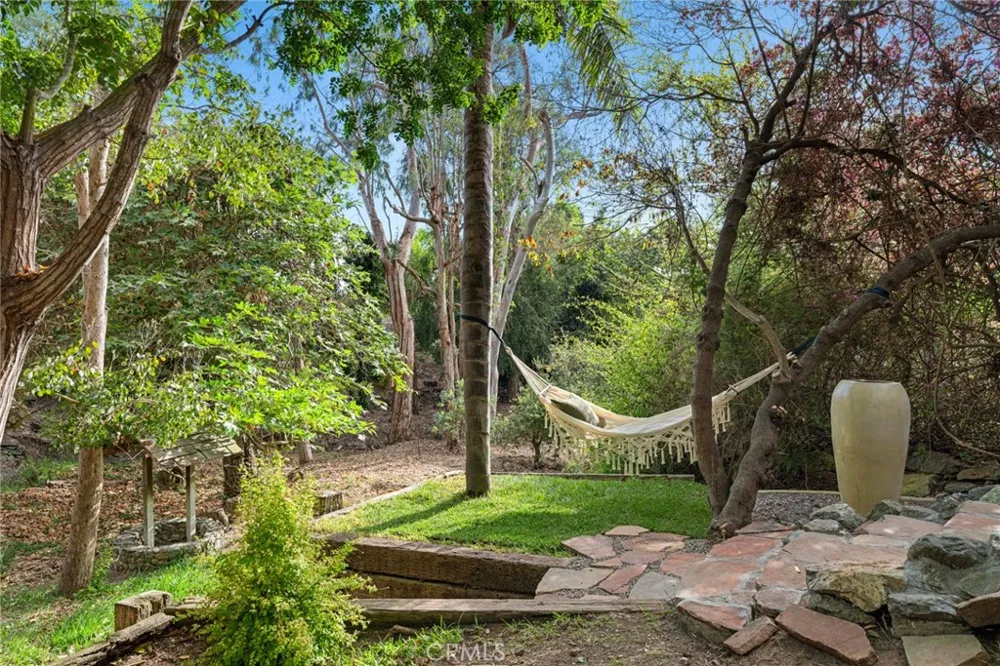 31402 Ocean View Laguna Beach, CA 92651