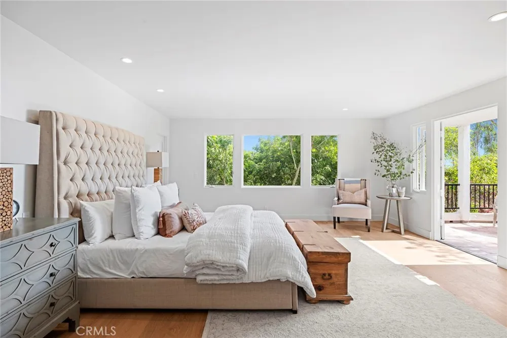 31402 Ocean View Laguna Beach, CA 92651