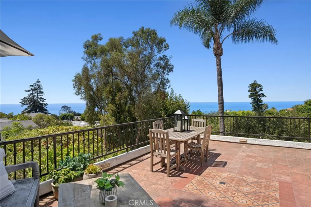 31402 Ocean View Laguna Beach, CA 92651