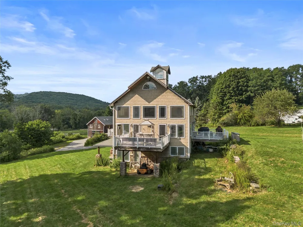 42-45 Blackstone Ridge Holmes, NY 12531