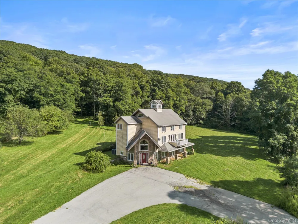 42-45 Blackstone Ridge Holmes, NY 12531
