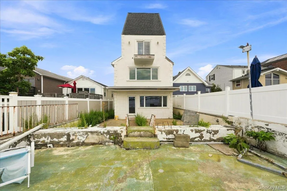 3238 Tierney Place Bronx, NY 10465