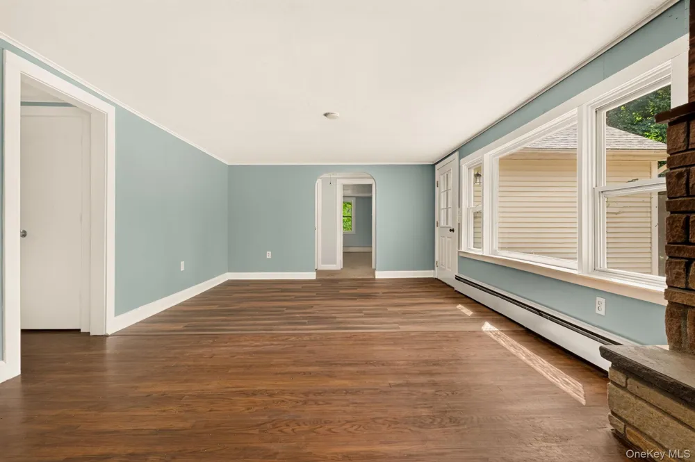 33 Warren Myer Road Saugerties, NY 12477