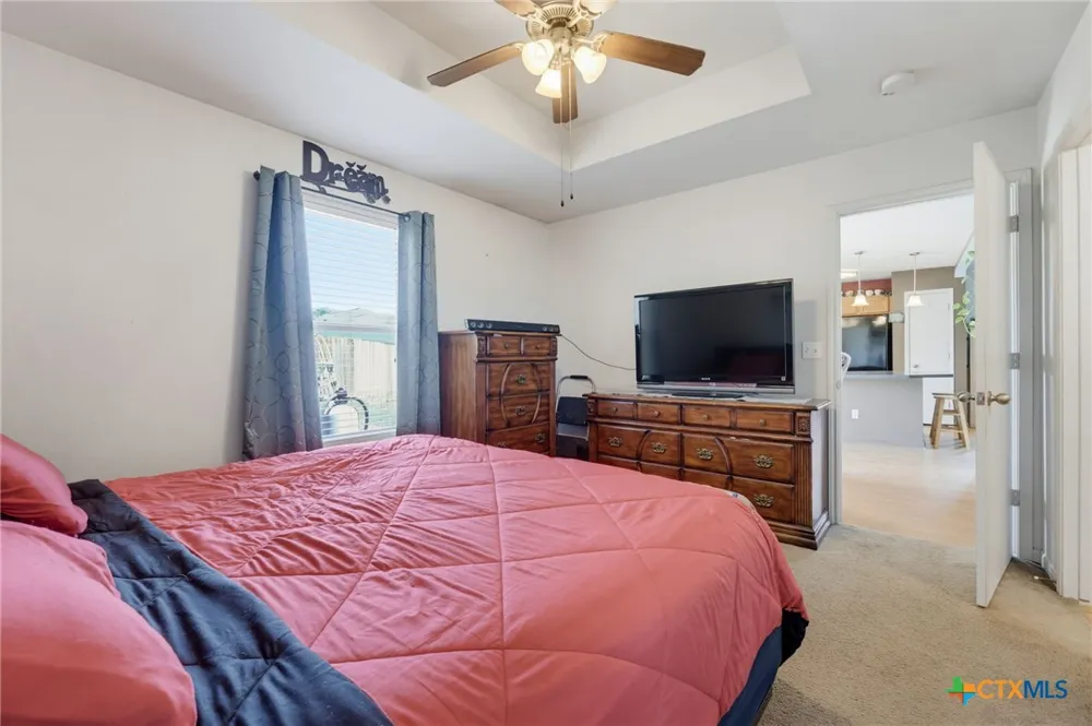 2208 Stoneham Temple, TX 76504