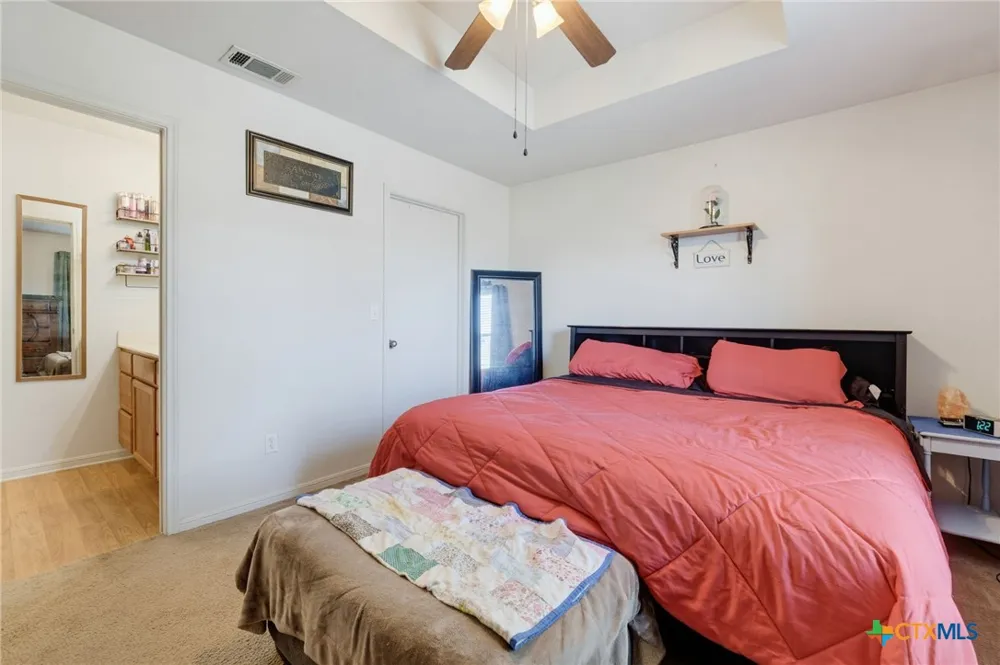 2208 Stoneham Temple, TX 76504
