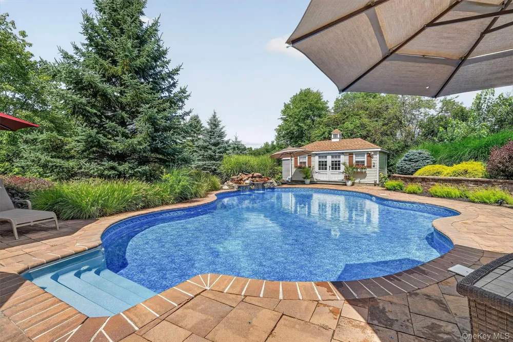 112 Mercury Court Monroe, NY 10950