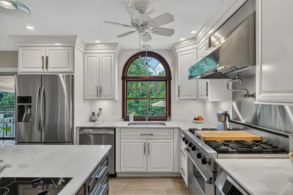 112 Mercury Court Monroe, NY 10950