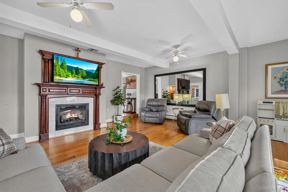 112 Mercury Court Monroe, NY 10950