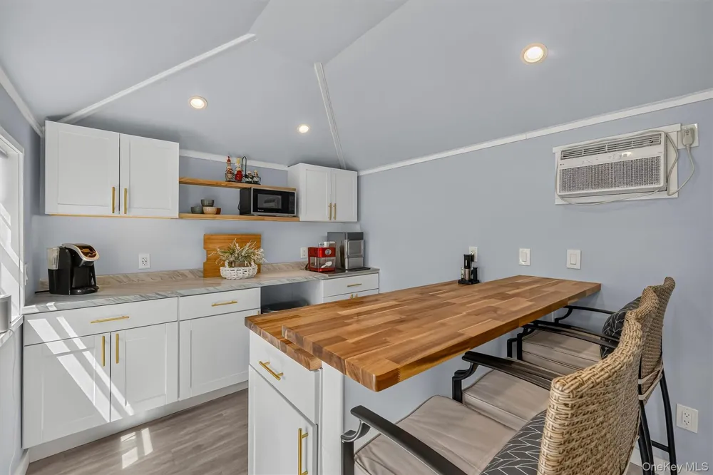 112 Mercury Court Monroe, NY 10950