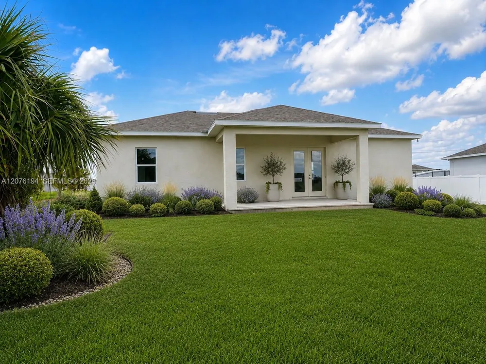 1109 KRAFT ST La Belle, FL 33935