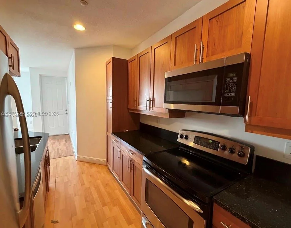 332 SW 14th Ave #332 Fort Lauderdale, FL 33312