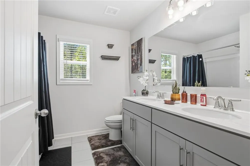 25 Timber Trace Newnan, GA 30263