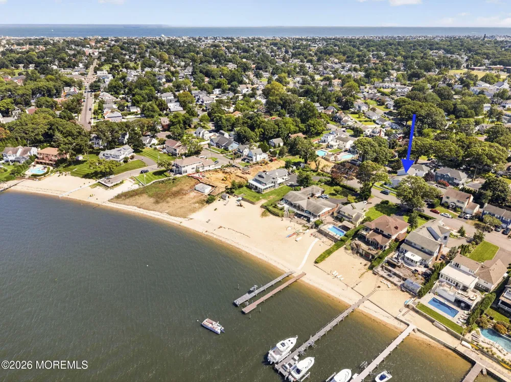 1104 Bradford Drive Point Pleasant, NJ 08742
