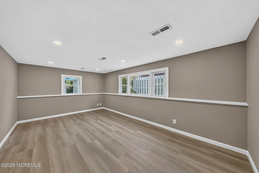 1104 Bradford Drive Point Pleasant, NJ 08742