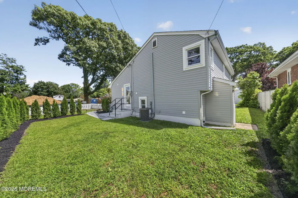 1104 Bradford Drive Point Pleasant, NJ 08742