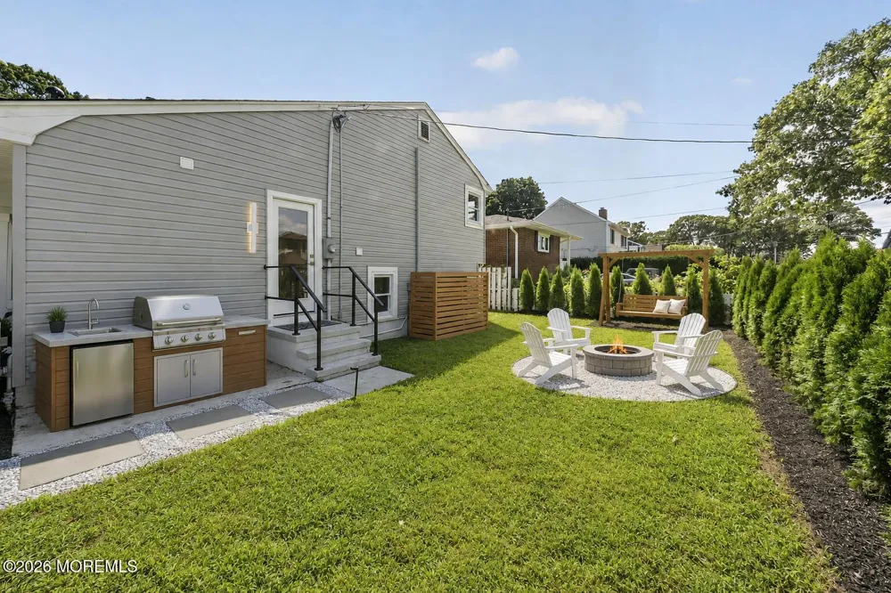 1104 Bradford Drive Point Pleasant, NJ 08742