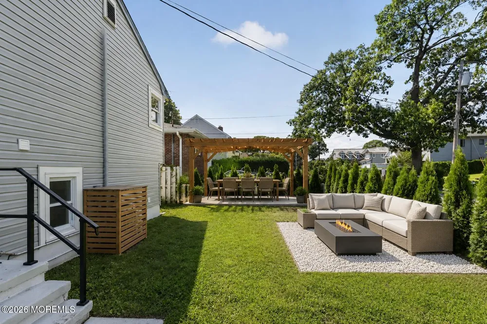 1104 Bradford Drive Point Pleasant, NJ 08742