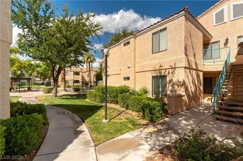 8452 Boseck Drive #123