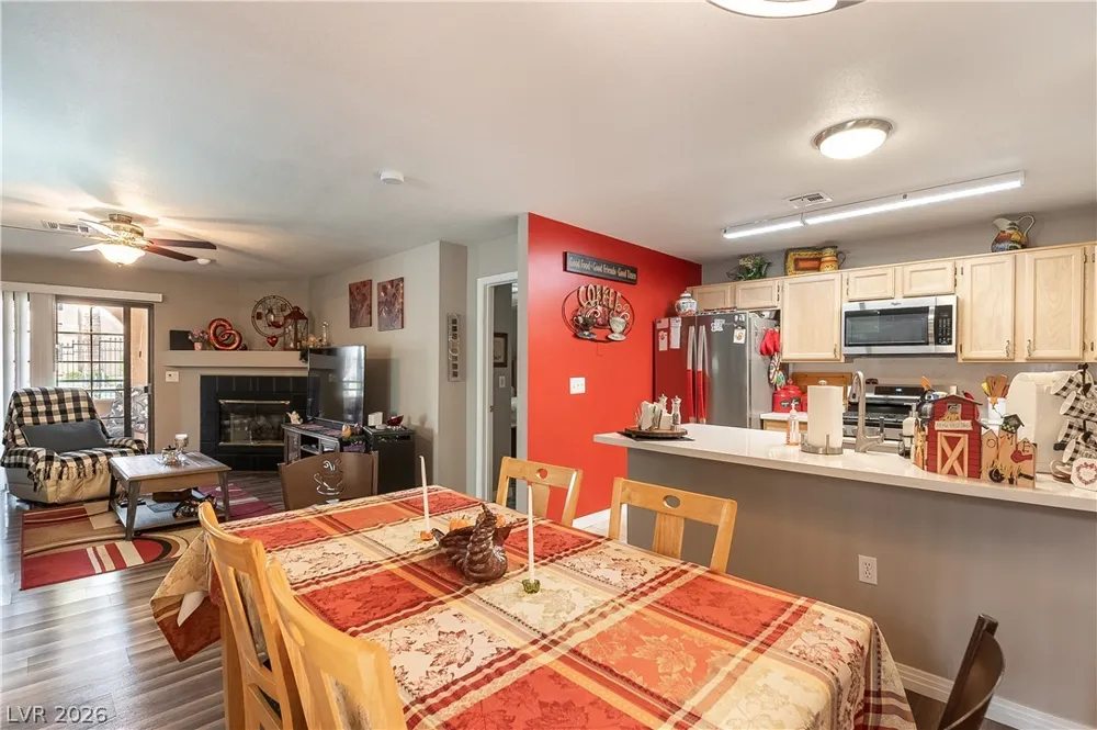8452 Boseck Drive #123 Las Vegas, NV 89145