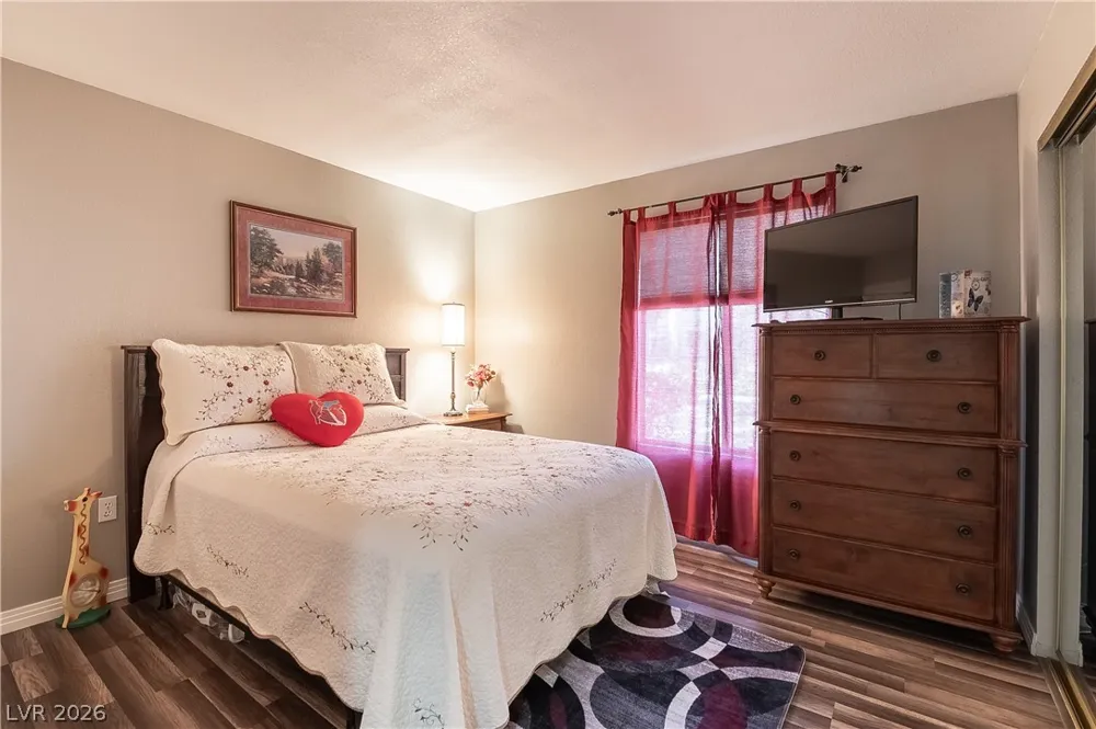 8452 Boseck Drive #123 Las Vegas, NV 89145