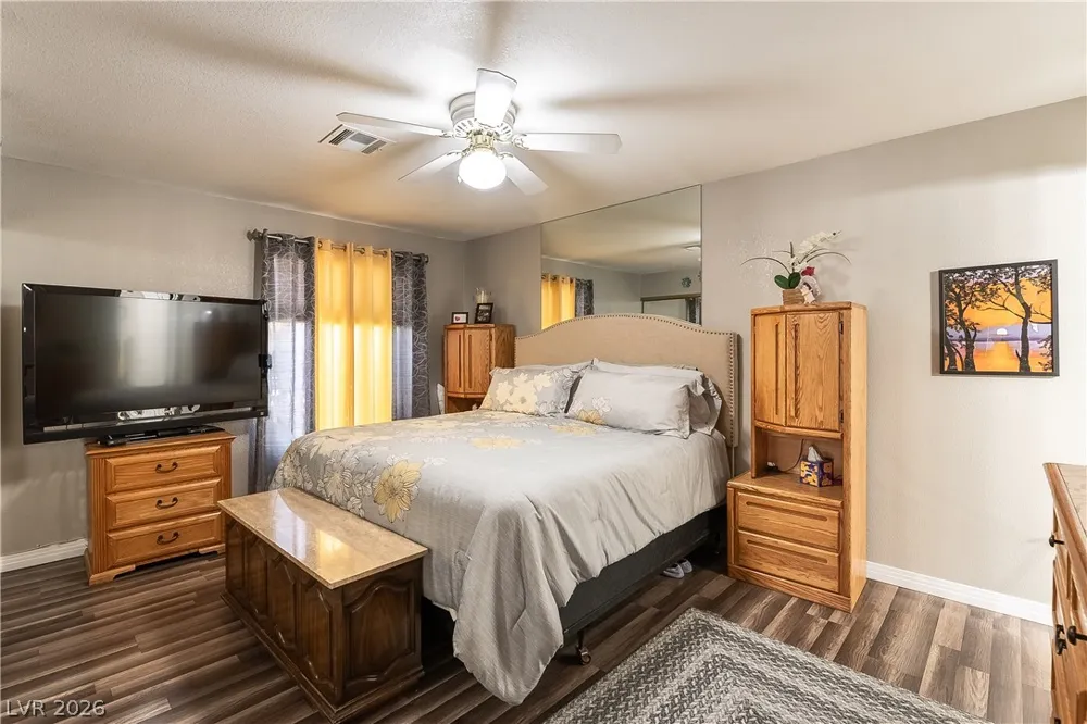 8452 Boseck Drive #123 Las Vegas, NV 89145