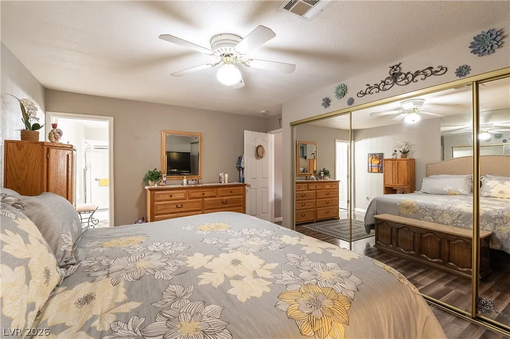 8452 Boseck Drive #123 Las Vegas, NV 89145