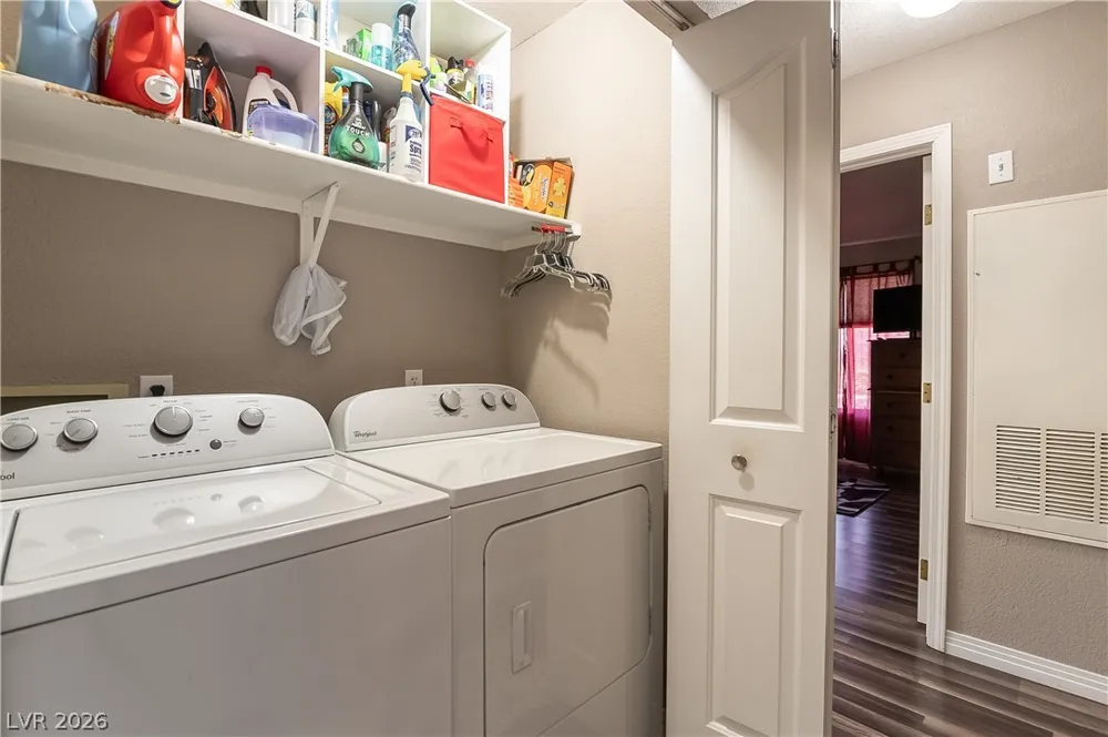 8452 Boseck Drive #123 Las Vegas, NV 89145