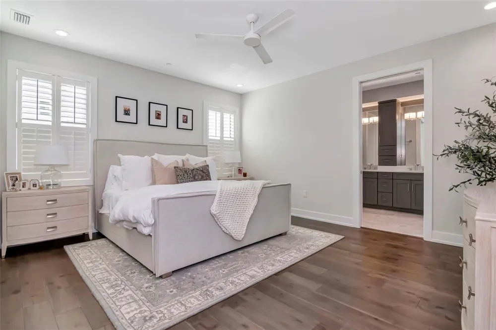 536 4TH AVENUE S #2A St Petersburg, FL 33701