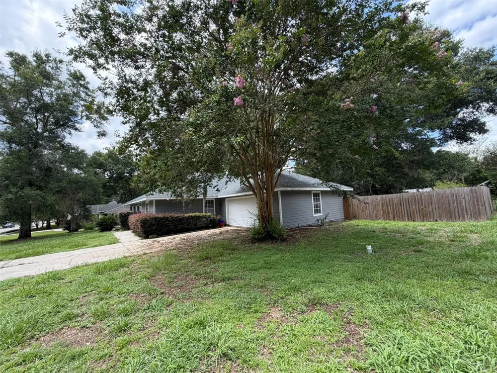 5722 SW 85TH STREET Gainesville, FL 32608