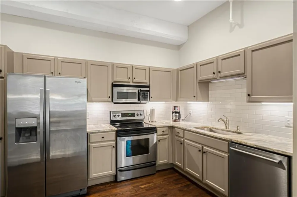 1808 Liberty Lane Roswell, GA 30075