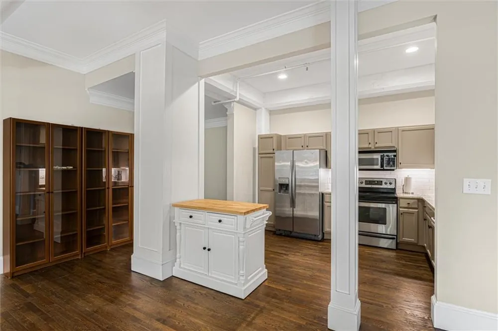 1808 Liberty Lane Roswell, GA 30075
