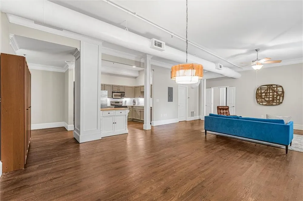 1808 Liberty Lane Roswell, GA 30075
