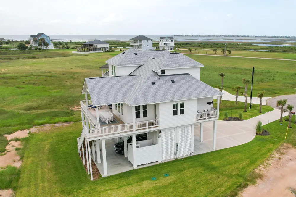 18414 Indian Beach Ct Galveston, TX 77554