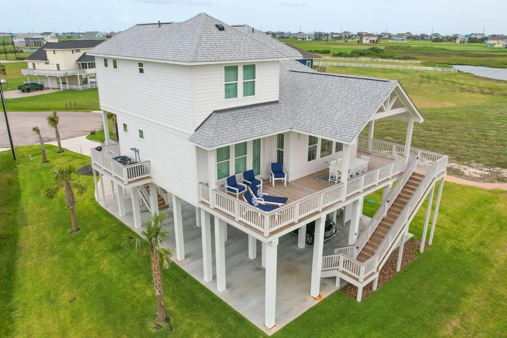 18414 Indian Beach Ct Galveston, TX 77554