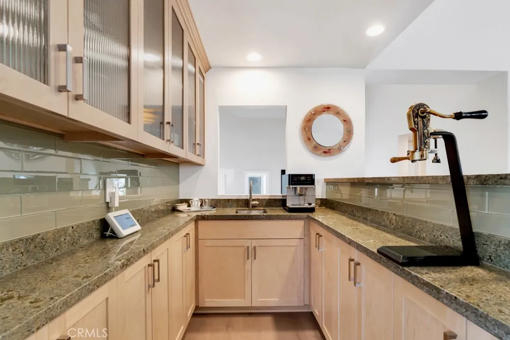 4570 Rayburn Westlake Village, CA 91362