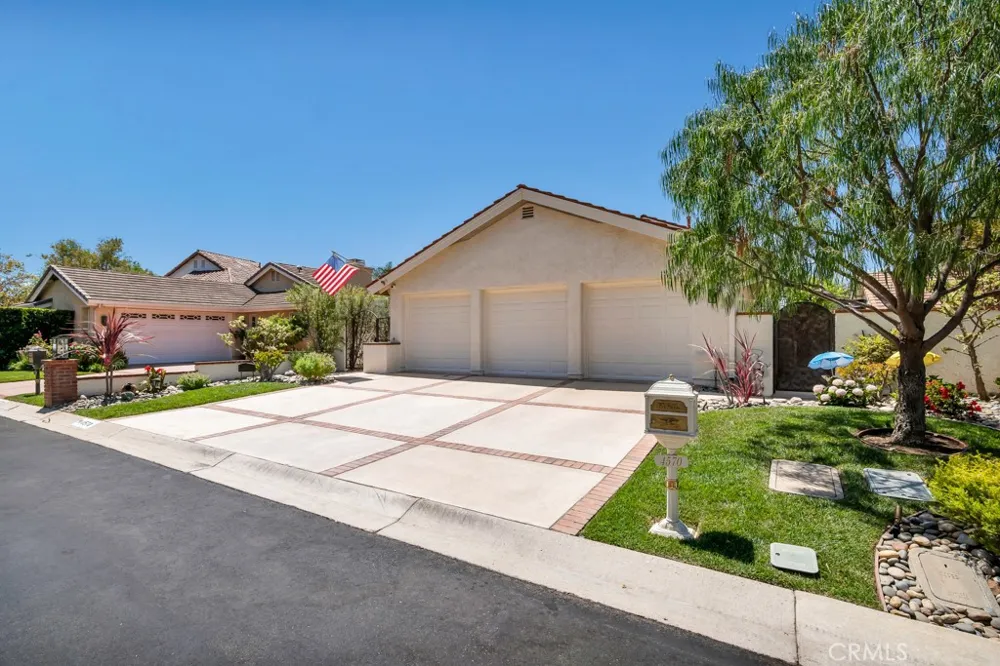 4570 Rayburn Westlake Village, CA 91362