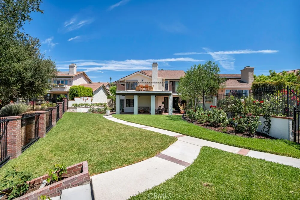 4570 Rayburn Westlake Village, CA 91362