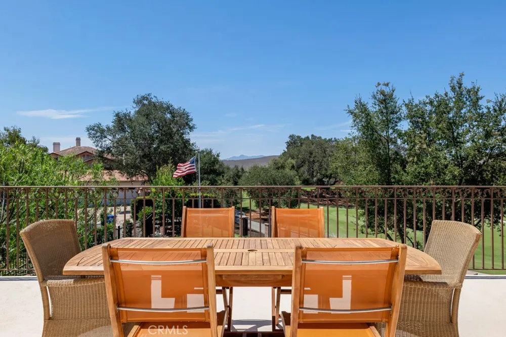 4570 Rayburn Westlake Village, CA 91362