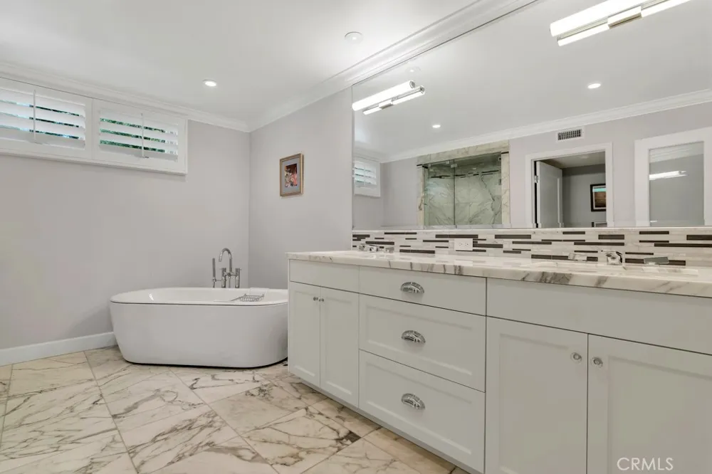 4570 Rayburn Westlake Village, CA 91362