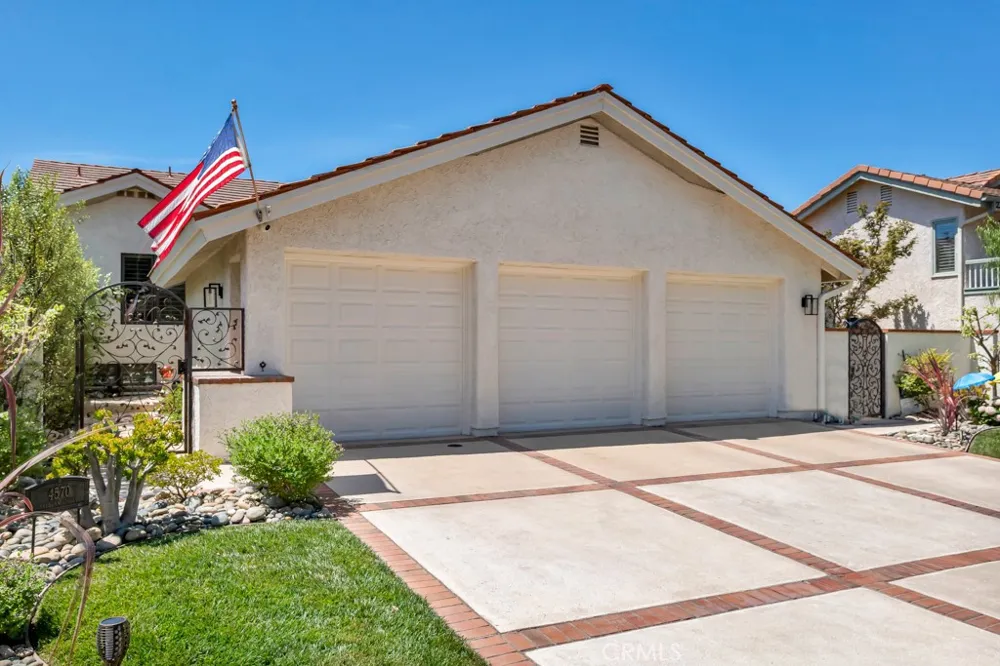 4570 Rayburn Westlake Village, CA 91362