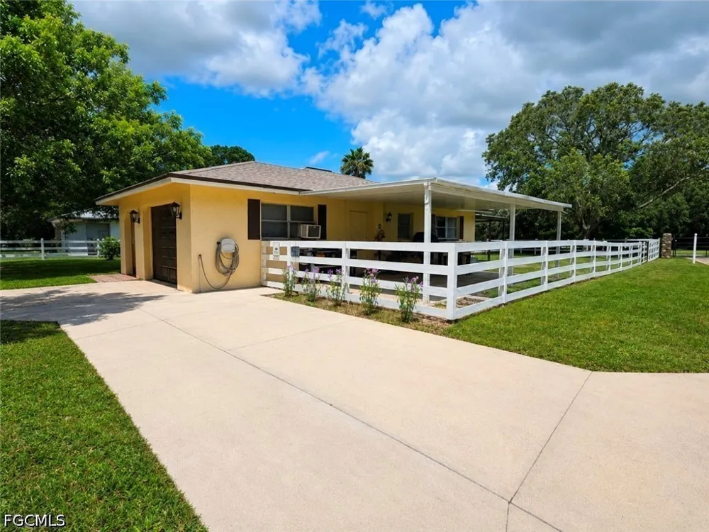 Marilyn Drive North Fort Myers, FL 33917