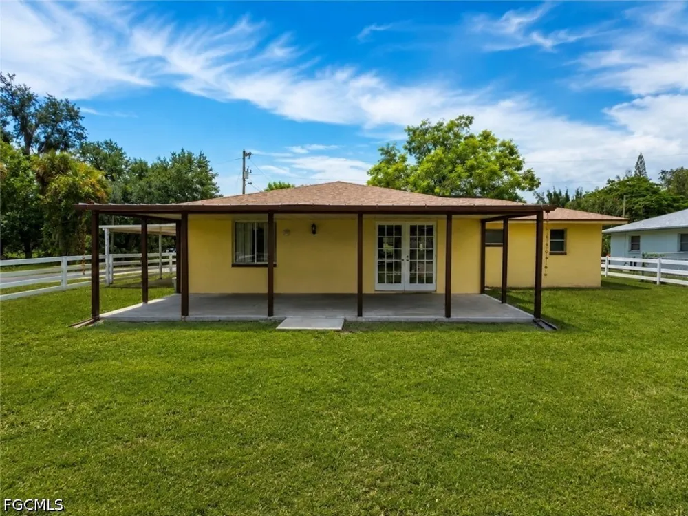 Marilyn Drive North Fort Myers, FL 33917