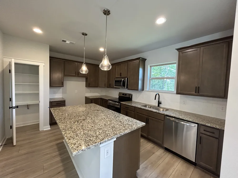 108 Florence Cove #13 Burns, TN 37029