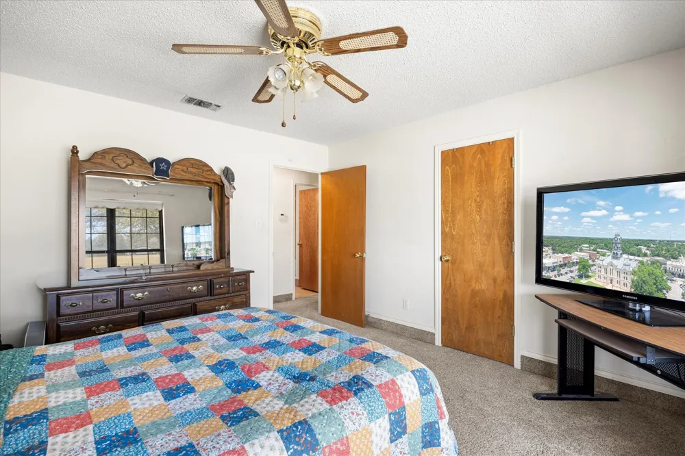 6032 Fm 1886 Azle, TX 76020